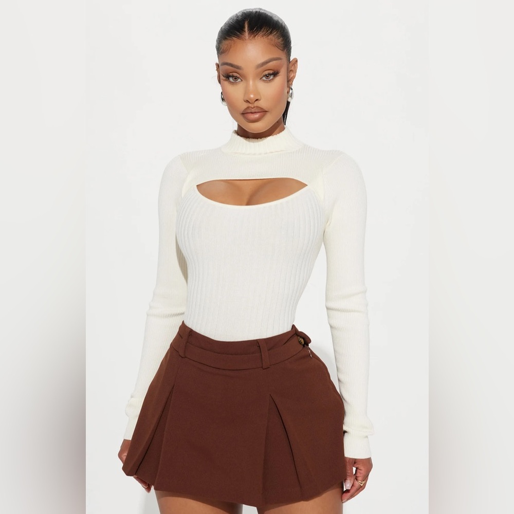 Anabella Cut Out Turtleneck Sweater - Ivory
